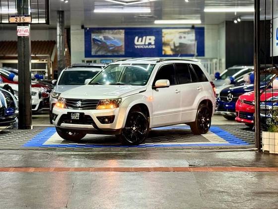 SUZUKI GRAND VITARA 2.0 4X4 16V GASOLINA 4P AUTOMÁTICO SUZUKI GRAND VITARA 2.0 4X4 16V GASOLINA 4P AUTOMÁTICO